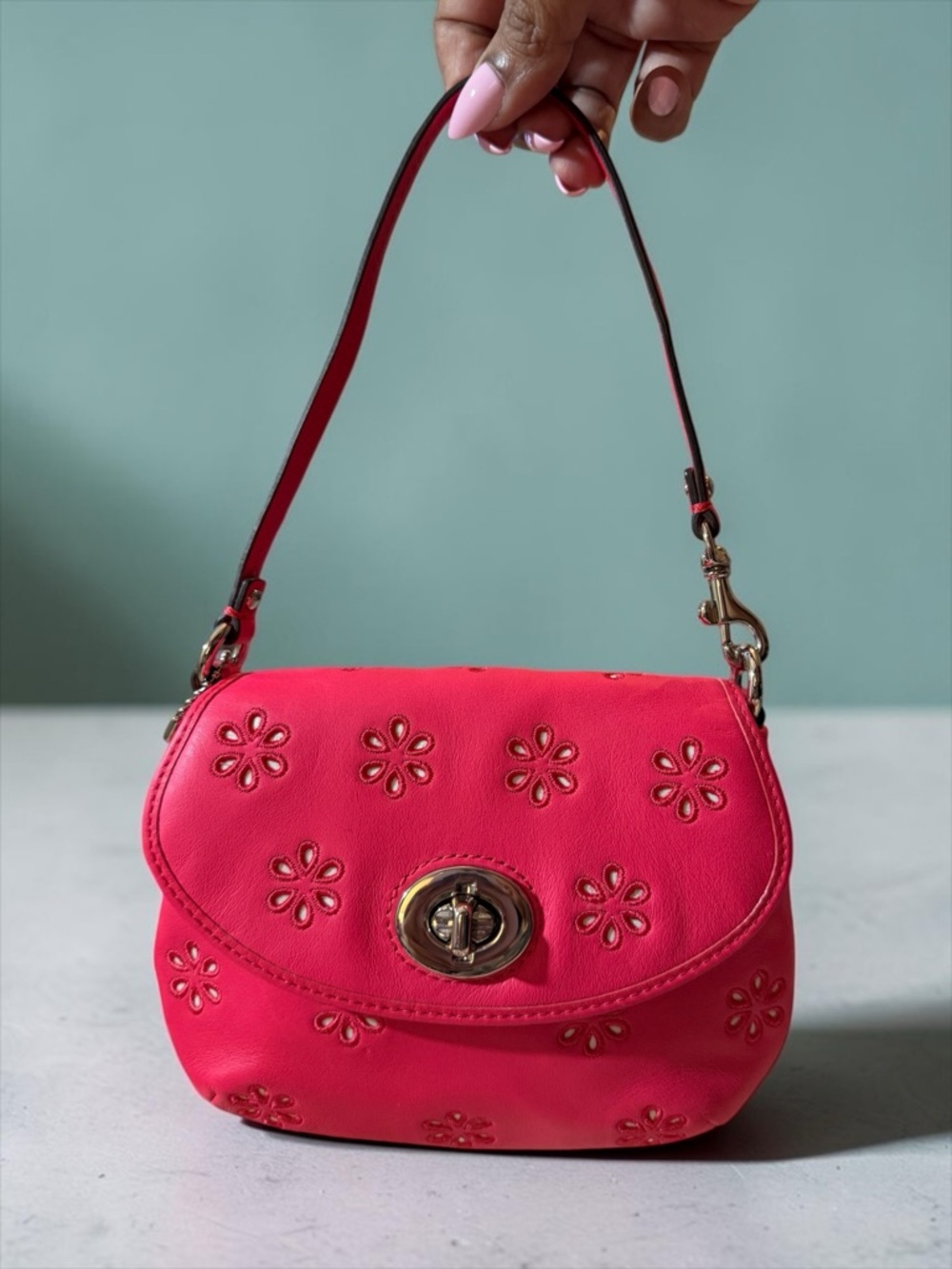 Vintage Coach Poppy Pink Eyelet Leather Convertible Mini Shoulder Bag/Wristlet
